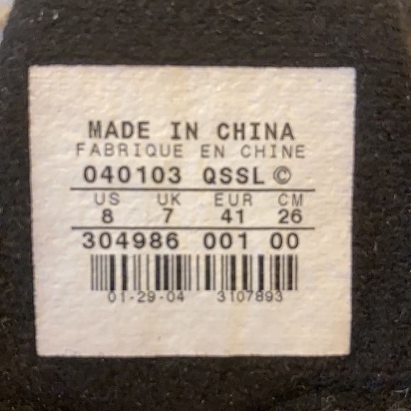 Nike Cleats. - Picture 7 of 7